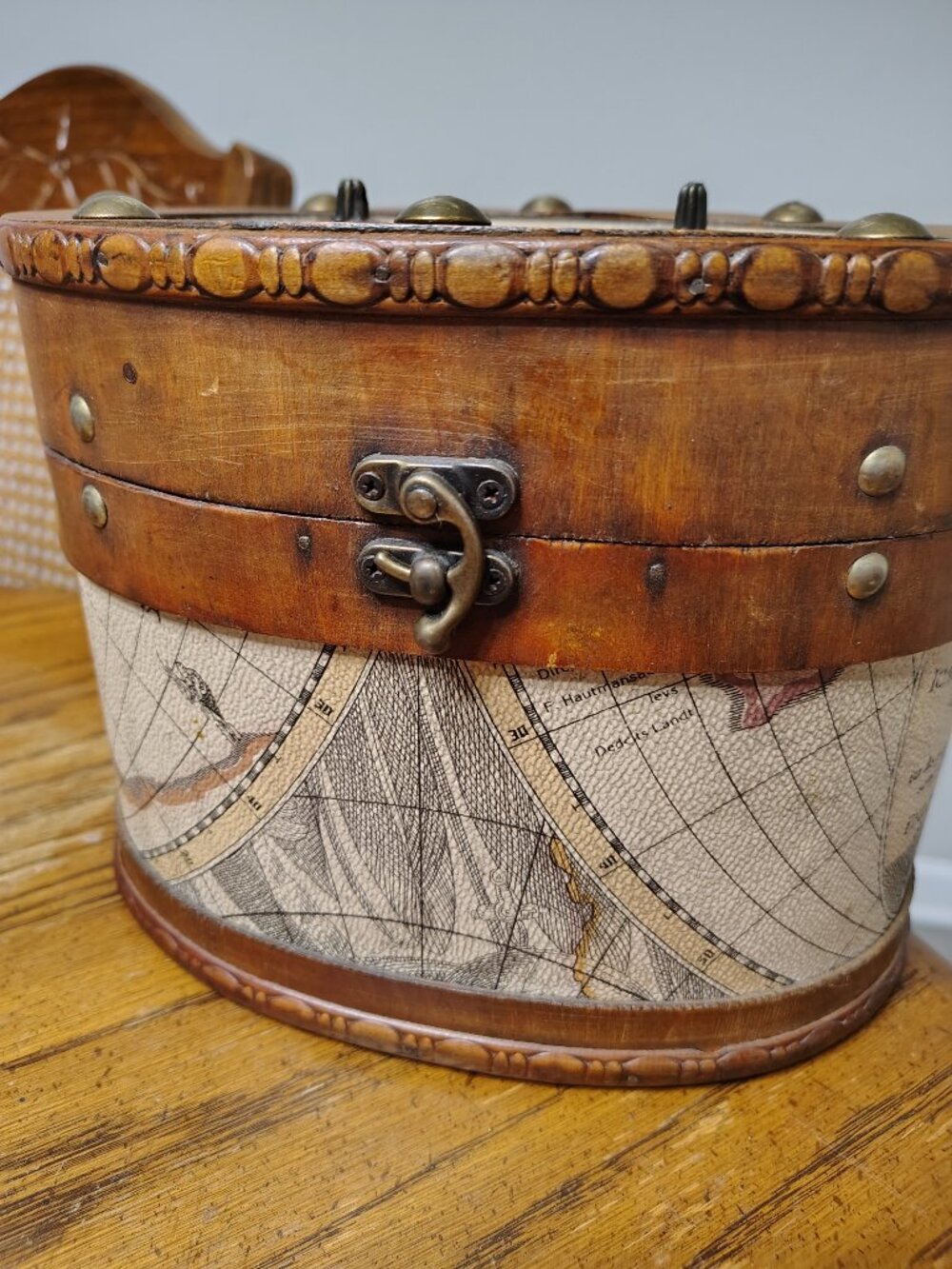 Wooden Box Trinket Storage Globe Map - Picture 2 of 15